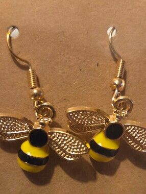 Gold and Yellow Bee Fishhook Dangle  Earrings, Goldtone, NEW
